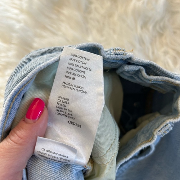 We The Free High Riss Distressed Wide Straight Jeans - Picture 11 of 11